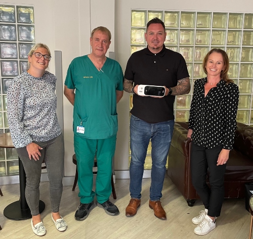 Ickle Pickles donates Saturation Monitors to Southampton’s Princess Anne Hospital 